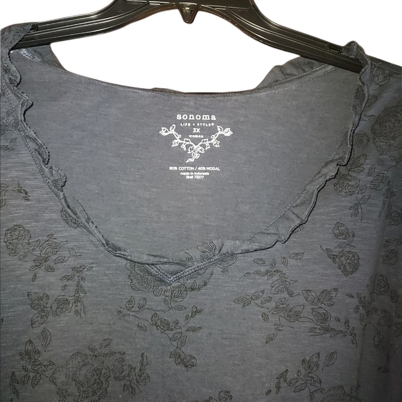 Sonoma 3X top blue ruffled trim neck 60%cotton 40% modal soft - Picture 2 of 4